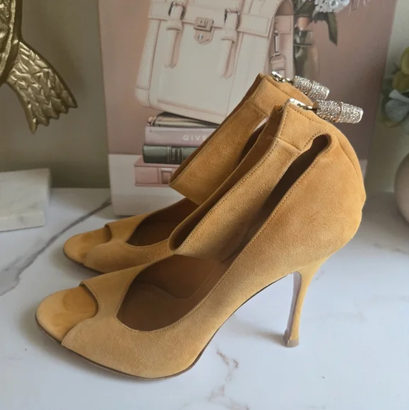 Gucci Bamboo Suede Heels Shoes Women Size 10 B EUC With Box - Picture 14 of 15